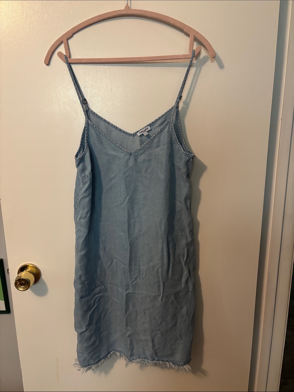Lightweight Coastal New England Summer Splendid Light Blue Denim Slip Dress XS - Picture 1 of 4